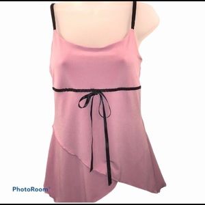 A. Byer Pink Sharkbite Tank